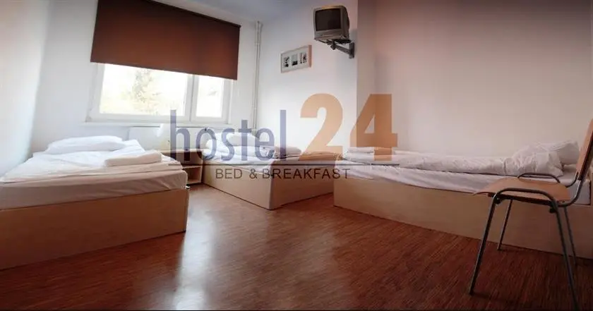 Hostel24 Bed&Breakfast 