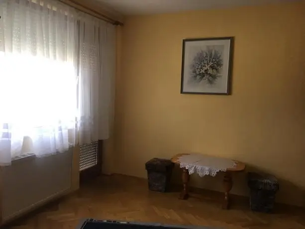 Bozsi Apartman 