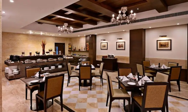 Leisure Inn Grand Chanakya 