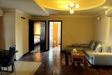 Retreat Serviced Apartment 