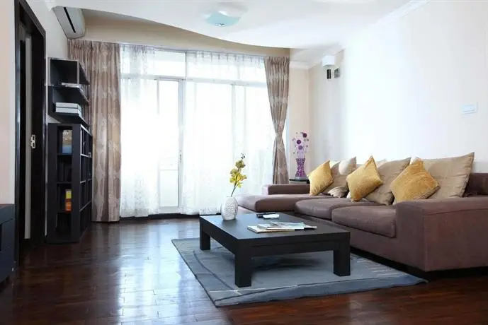 Retreat Serviced Apartment 