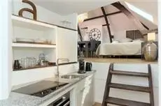 Stayci Serviced Apartments Nobelle Deluxe 