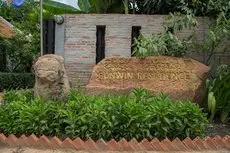 Bunwin Residence 