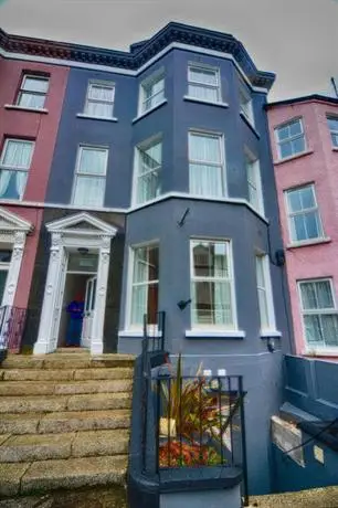 Portrush Townhouse Boutique Hostel 