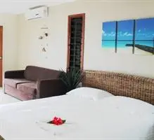 Vanuatu Beachfront Apartments 