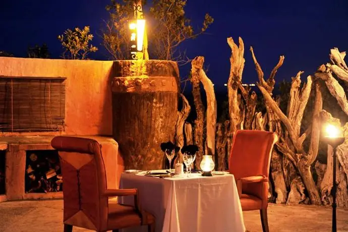 Wild & Free Private Game Lodge 