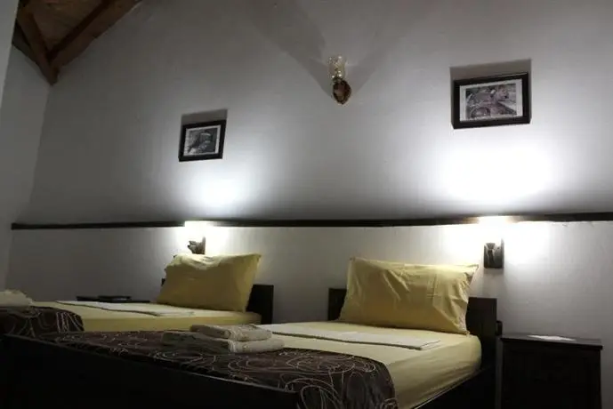 Hotel Guva Mangalem 