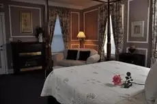 Victorian Suites Inn 