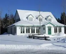 Chalets Village Mont-Sainte-Anne 