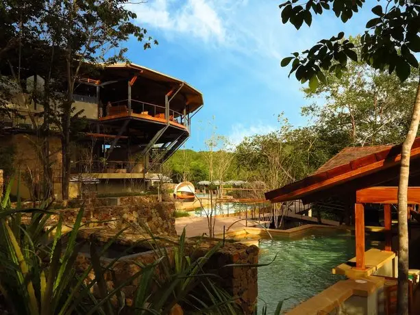 Rio Perdido Hotel & Thermal River 