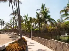 San Agustin Beach Apartments 