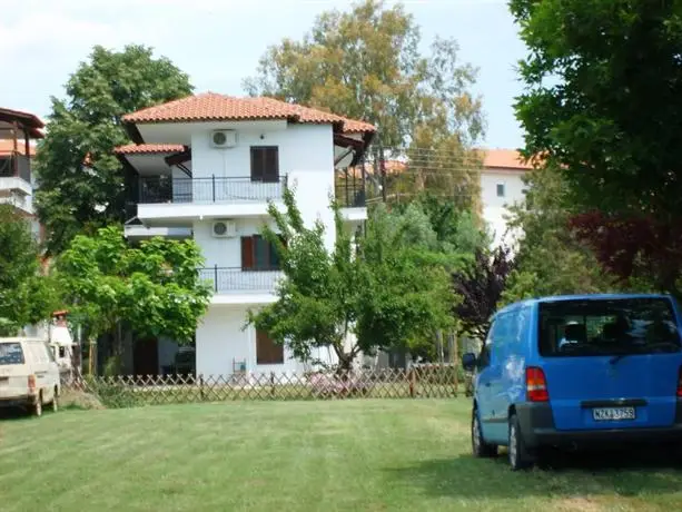 Aggeliki Apartments 