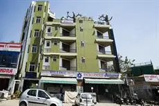 Neelkamal Hotel 