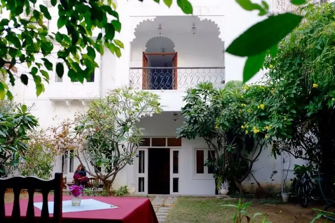 Hibiscus Guest House Udaipur