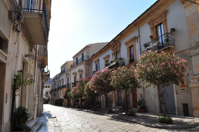 Casa Vacanze Montalbano