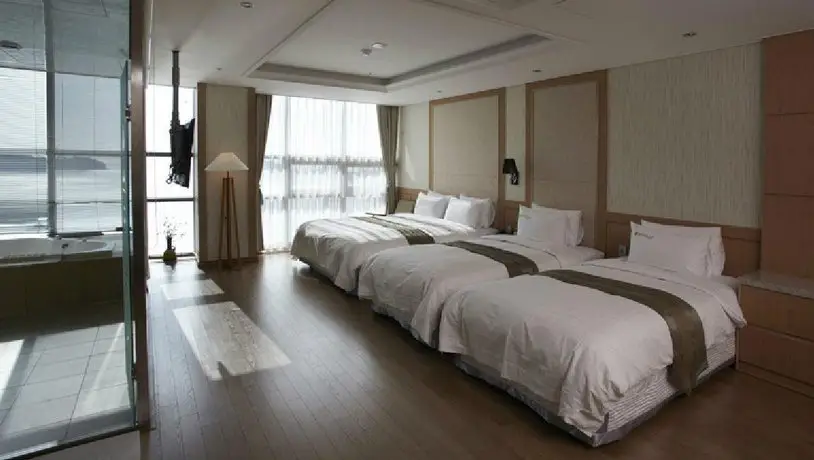 Benikea Hotel Yeosu 