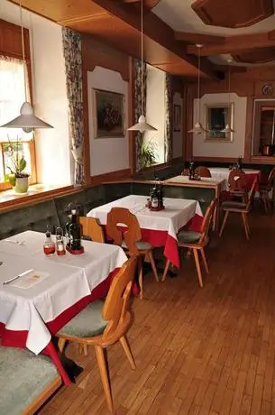 Hotel Dolomiten Dobbiaco 