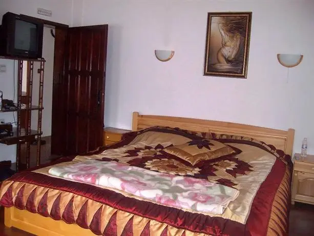 Chanovete Guest House 