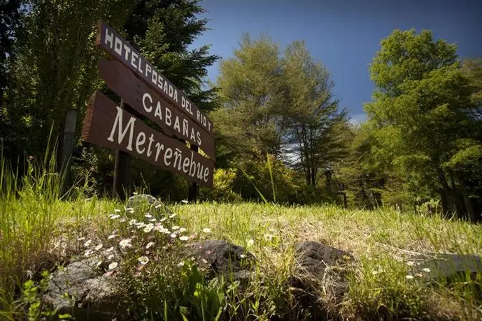 Cabanas Metrenehue - Parque Metrenehue 