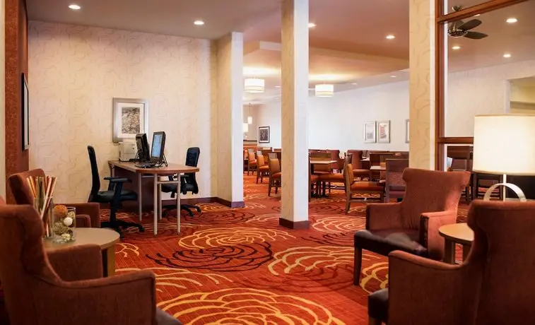 Homewood Suites by Hilton Winnipeg Airport - Polo Park 