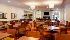 Homewood Suites by Hilton Winnipeg Airport - Polo Park 