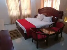 OYO 11954 Hotel Heritage Residency 