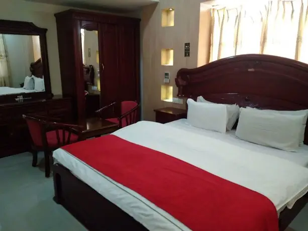 OYO 11954 Hotel Heritage Residency 