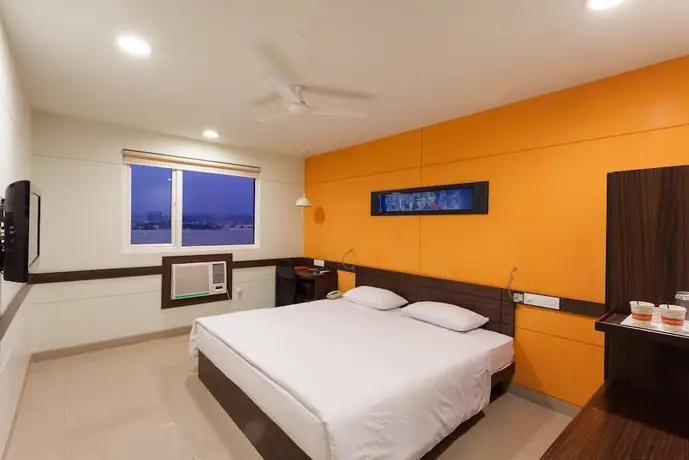 Ginger Hotel Noida 63 