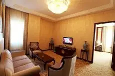 Qilu International Hotel 