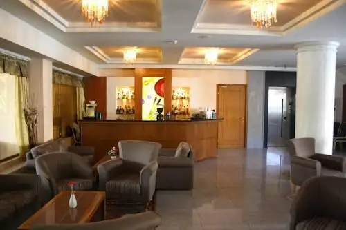 Xenia Hotel Drama 