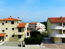 Apartments Smaragdna Villa 