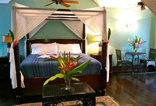 Mahogany Hall Luxury Boutique Resort