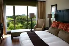 Mount Meru Hotel 