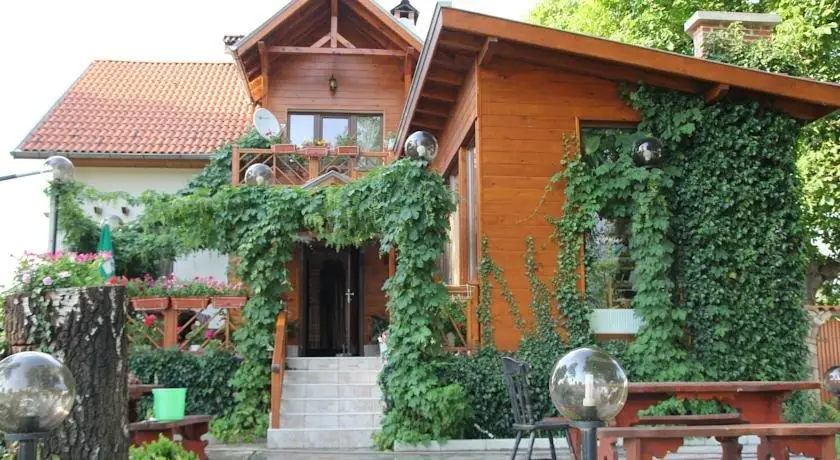 Orehite Guest House