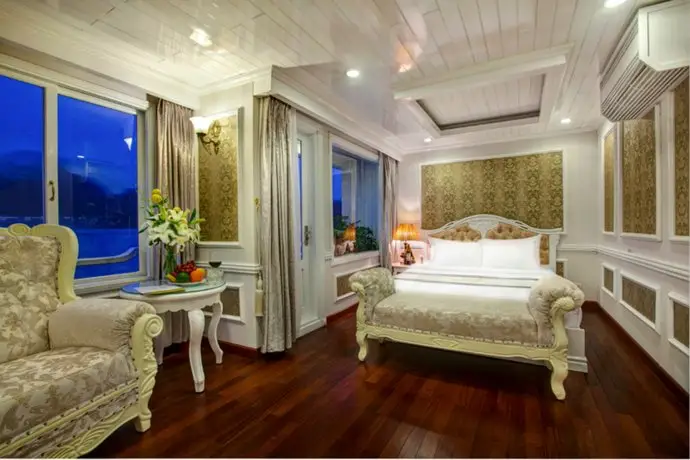 Signature Halong Cruise 