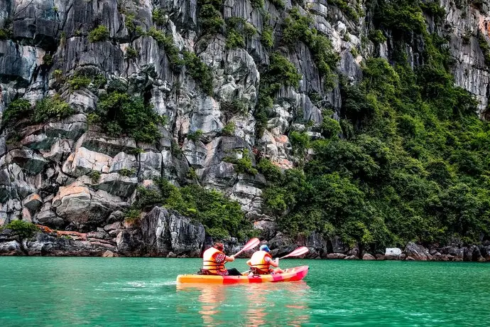 Signature Halong Cruise 