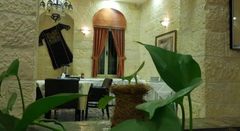 Alhambra Palace Hotel Suites - Ramallah 