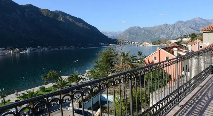 Bjelica Apartments Kotor 