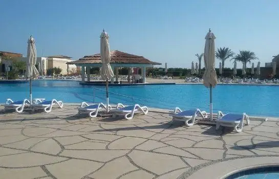 Movenpick Resort Soma Bay