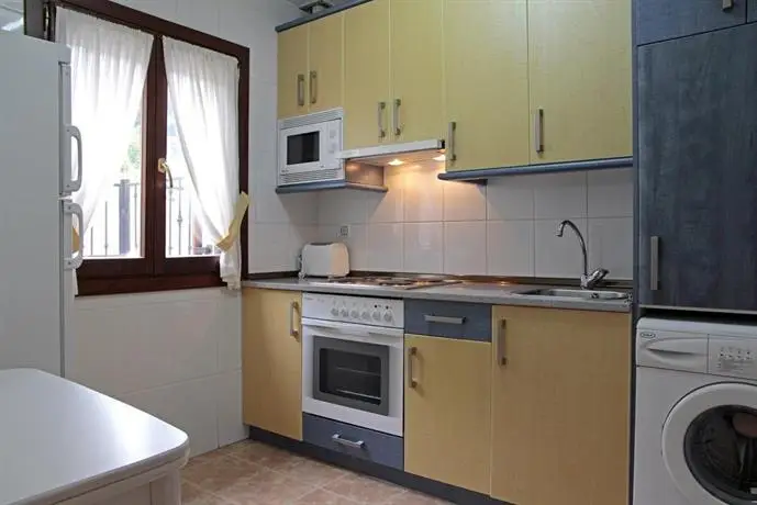 Apartamentos Irati Olaldea 