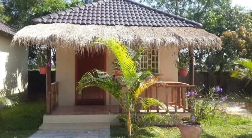 The Moonflower Bungalow 