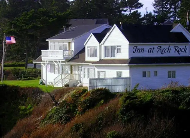 Inn at Arch Rock 