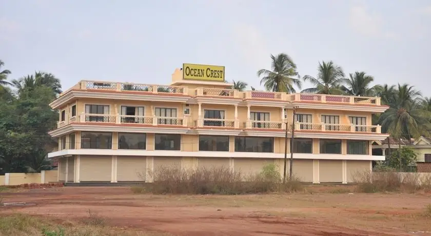 Ocean Crest Hotel