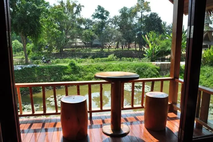 Vieng Tara Villa 