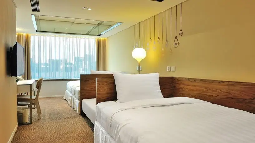 Green World Hotel - Zhonghua 