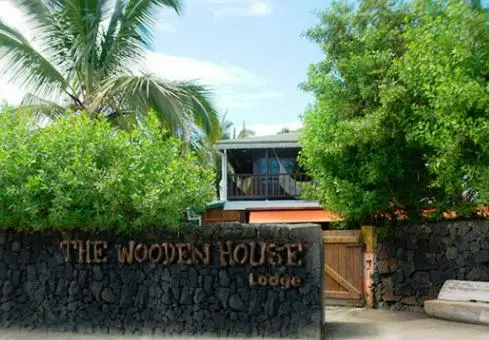 The Wooden House Hotel 