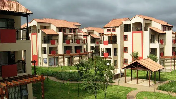 Oakelands Studio Apartments 