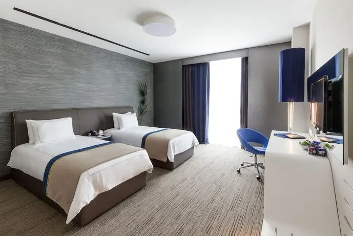 Ramada Hotel & Suites Kemalpasa Izmir 