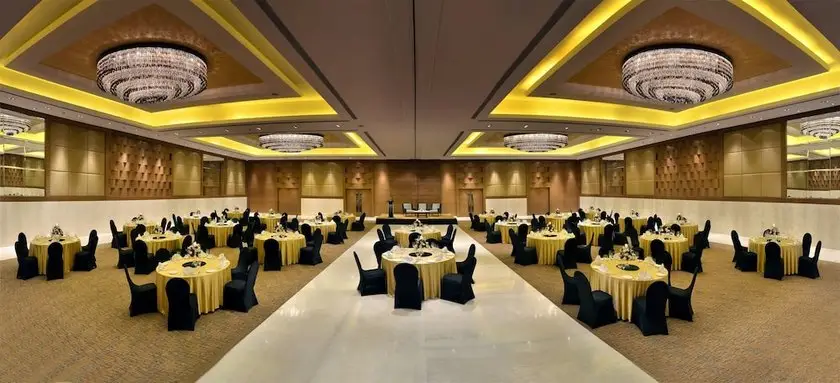 The Lalit Chandigarh 