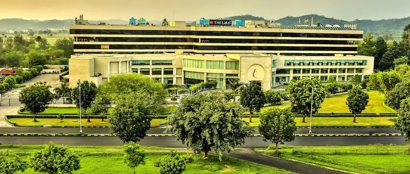 The Lalit Chandigarh 